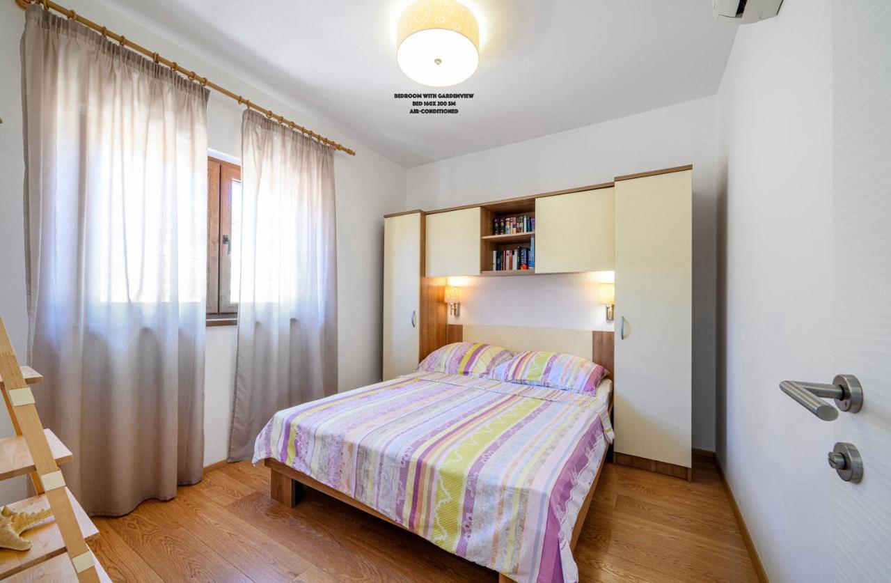 Sibenik Boats Apartment Raslina Exterior foto