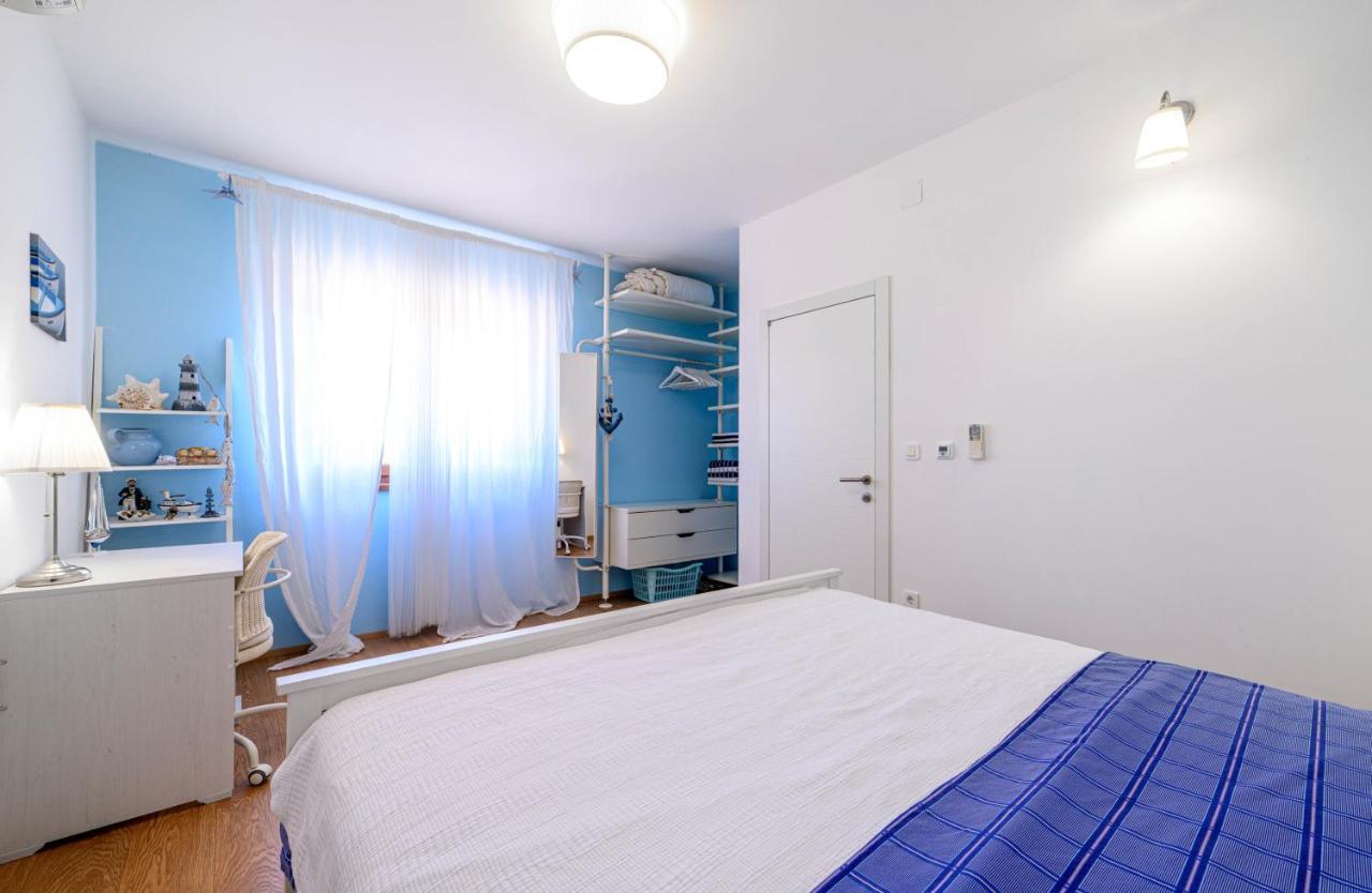 Sibenik Boats Apartment Raslina Exterior foto